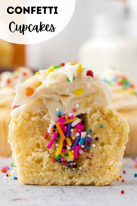 Confetti Cupcakes with a surprise is a huge hit for kids and adults as it transforms ordinary cupcakes and turns them into extraordinary homemade vanilla cupcakes that are filled with a sprinkle surprise in the middle. It is every child’s dream cupcake that is so easy to make at home. They can also be called pinata cupcakes but no matter what you call them, they are fun and delicious! Homemade Vanilla Cupcakes, Pinata Cupcakes, Confetti Cupcakes, How To Make Cupcakes, Best Instant Pot Recipe, Easy Pie, Party Food And Drinks, Trending Recipes, Cake Mix Recipes