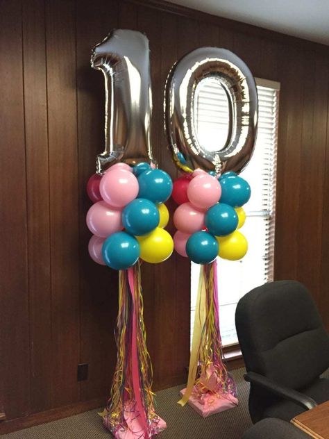 Balloons With Numbers, Balloon Decorations Numbers, Balloon Column With Numbers, Balloon Columns With Numbers, Balloon Number Display, Number Balloons Decoration, Number Balloon Columns, Balloon Columns Ideas, Number Balloon Bouquet