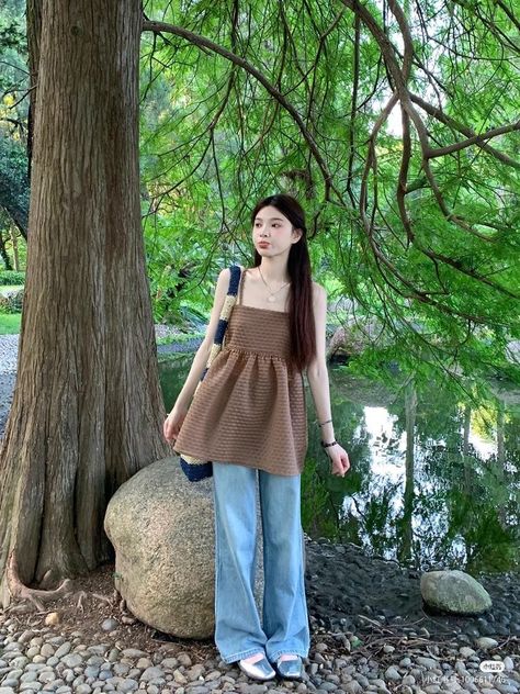 Dress Over Jeans Outfit Japanese, Dress Over Jeans Outfit, Peplum Top And Shorts, Japanese 2000s, Wardrobe Overhaul, Dress Over Jeans, Modest Girly Outfits, Dress Over Pants, Outfits Everyday