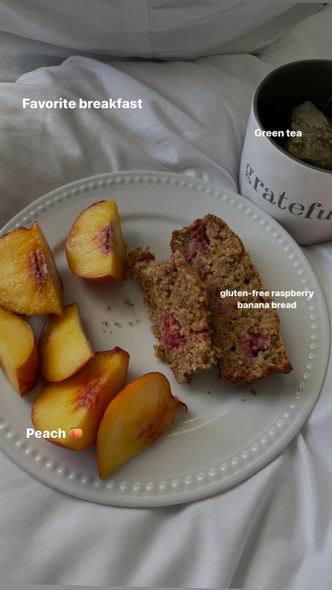 Gluten Free Meals Aesthetic, Healthy Food Gluten Free Aesthetic, Gluten Free Aesthetic Food, Sugar Free Aesthetic, Gluten Free Recipes Aesthetic, Gluten Free Aesthetic, Banana Bread Aesthetic, Vegan Banana Bread, Healthy Banana Bread