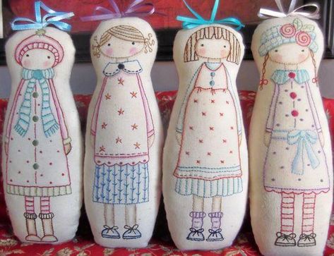 Annie Smith, Spirit Dolls, Rag Dolls, Sewing Dolls, Hand Embroidery Patterns, Embroidery Inspiration, Doll Clothes Patterns, Hand Embroidery Designs, Fabric Dolls