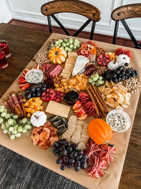 Fall Appetizer Charcuterie Board Ideas, Fall Charcuterie Board Meat And Cheese, Halloween Meat And Cheese Charcuterie Board Ideas, Fall Charquetery Board Ideas, Fall Themed Snack Boards, Cacutere Board Thanksgiving, Charcuterie Board Countertop, Charcuterie Board Party Ideas Fall, Bachelor Charcuterie Board