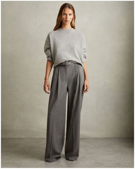 One Tone Outfit, Fall Office Looks, Wide Leg Grey Trousers Outfit, Women Trousers Outfits Casual, Work Trousers Outfit, Wide Leg Grey Pants Outfit, Grey Pants Work Outfit, Grey Pinstripe Trousers Outfit, Gray Slacks Outfit