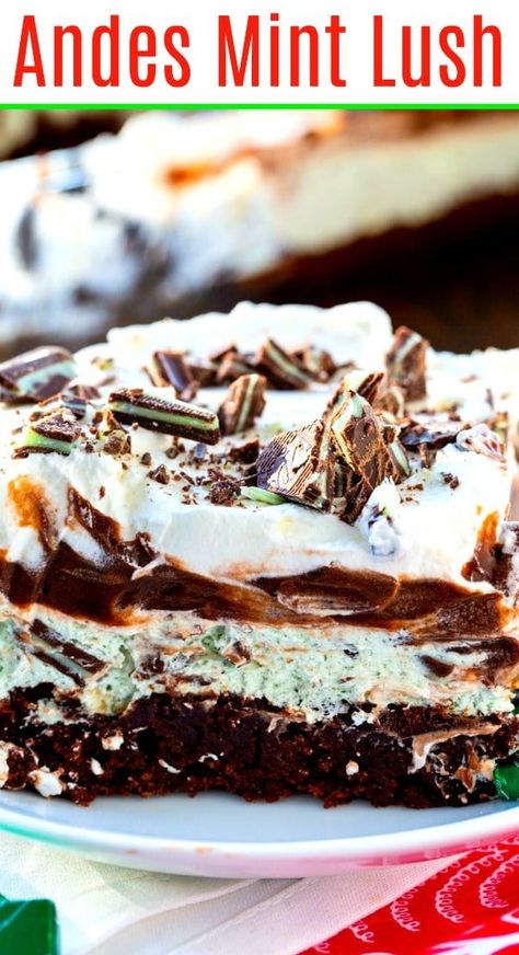 Andes Mint Lush- 4 delicious layers in this Christmas dessert. Mint Dessert Recipes, Andes Mint Recipes, Mint Dessert, Brownie Crust, Lush Recipes, Spicy Southern Kitchen, Mint Desserts, Andes Mint, Southern Kitchen