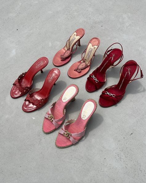 a lil summer moment from the sayo shoe closet 🍒 temperatures are getting high in in tokyo, where we are based 👀 but that also means it’s time to whip out those sandals and open-toes! can’t wait 🤍 #designersourcing #vintagsourcing #y2k #y2kaesthetic #carriebradshaw #designerheels Pink Heels Outfit, Summer Moment, Open Shoes, Vintage Style Shoes, Getting High, Runway Shoes, Cinderella Shoes, Funky Shoes, Vintage Heels