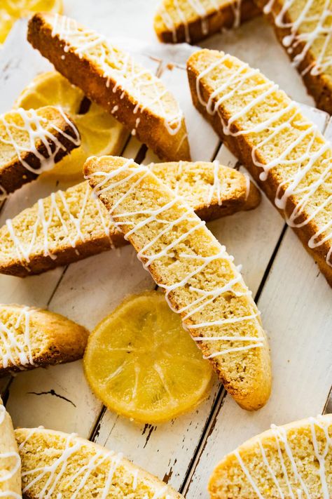 Italian Lemon Biscotti Recipe with White Glaze - CucinaByElena Cotton Candy Coffee, Lemon Biscotti Recipe, Italian Cookie Recipe, Lemon Biscotti, Pizzelle Cookies, Almond Biscotti, Biscotti Cookies, Biscotti Recipe, Italian Cookies