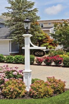 25+ Best Driveway Lighting Ideas and Designs For Your Outdoor (2022) Driveway Lamp Post, Driveway Light Post, Driveway Lighting Ideas, Light Post Landscaping, Driveway Posts, Outside Lamps, Solar Driveway Lights, Driveway Lights, Outdoor Columns