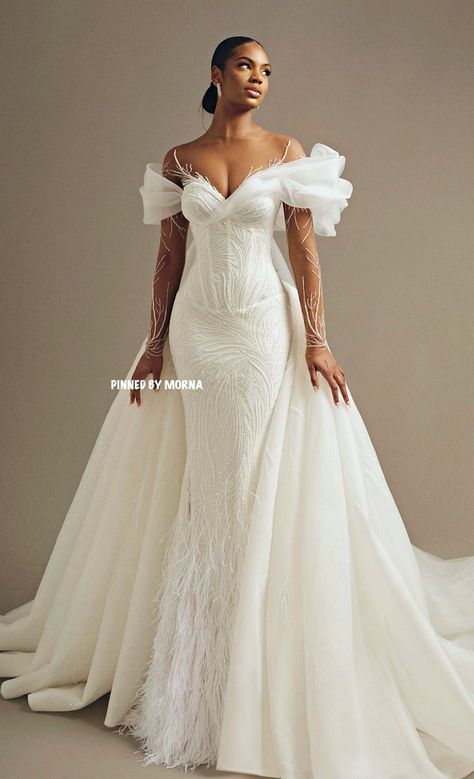 Alonuko Bespoke by Gbemi Okunlola - UK/Nigeria 🇳🇬 Glam Wedding Dress, Sparkly Wedding Dress, White Bridal Dresses, Classy Wedding Dress, Stylish Wedding Dresses, Pretty Wedding Dresses, Fancy Wedding Dresses, White Gown, Cute Wedding Dress