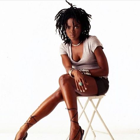 Hip-Hop back in the day on Instagram: “Ms Lauryn Hill ‘Baby girl, respect is just a minimum nig**s fuc*ed up and you still defending 'em, now, Lauryn is only human, don't think I…” Ms Lauryn Hill, Lauren Hill, Miseducation Of Lauryn Hill, Meagan Good, Lauryn Hill, Neo Soul, Black Excellence, New Classic, Mode Vintage