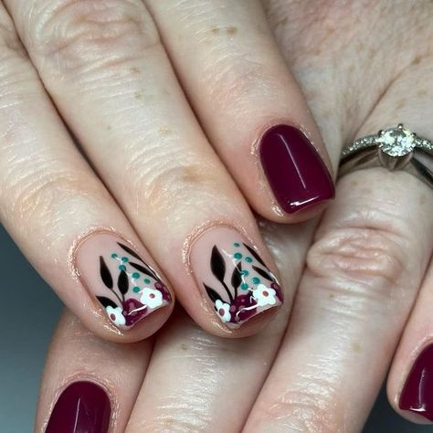 Lydia Bufton on Instagram: "💐💜Burgundy florals💜💐 . Inspo @bioseaweedgel . #gelnails #handpainted #gelmanicure #nails #nailsofinsta #nailsoftheday #nailsnailsnails #nailstyle #nailsofinstagram #nailart #nailsdesign #floral #burgundy #floralnails #autumn #autumnnails #autumnal" Burgundy Bridal Nails Wedding, Floral Red Nails, Burgundy Floral Nails, Burgundy Nail Designs Fall, Autumn Nails Burgundy, Burgundy Autumn Nails, Burgundy Flower Nails, Winter Floral Nails, Dark Flower Nails