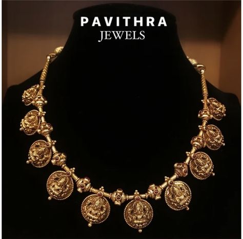 Kaasu Necklace Designs, Gold Choker Designs Indian, Kasumalai Latest Design, Bridal Sets Indian Wedding Jewelry Gold, Kasu Necklace Designs, Short Necklace Gold Indian, Short Necklace Designs Gold, Gold Short Necklace Designs, Kante Gold Necklaces