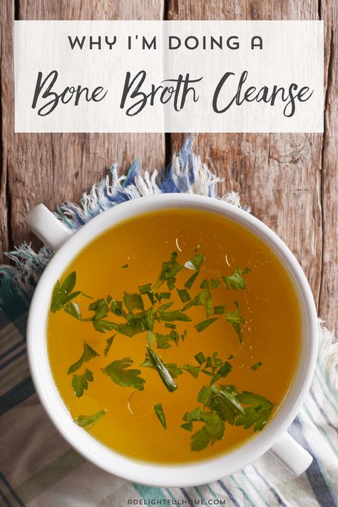 A bone broth cleanse is helpful for people like me who are dealing with an autoimmune flare up, but also great for anyone wanting to improve a leaky gut or enhance their overall health. Here you will learn more about how to do a bone broth cleanse, the benefits from doing one, and why I chose the plan that works well for me. #bonebroth #bonebrothcleanse #cleanse Crock Pot Bone Broth, Bone Broth Cleanse, Broth Cleanse, Easy Bone Broth, Low Card Diet, Health Infographic, Broth Diet, Bone Broth Diet, Preserving Herbs