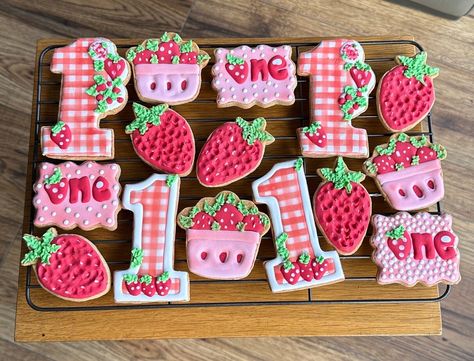 Strawberry Themed Sugar Cookies | Berry First Birthday | Sweet One | One Dozen by RLCakess on Etsy Strawberry Birthday Cookies Decorated, Berry Decorated Cookies, Strawberry Theme Cookies, Berry First Birthday Cookies, First Birthday Sweet One, Designed Cookies, Gift Guide Design, Pot Cookies, Bee Cookies