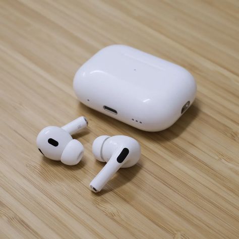 https://amzn.to/3OqrJcz Apple Headphone, Sony Headphones, Apple Airpods 2, Apple Airpods Pro, Airpod Pro, Buy Apple, Earbud Headphones, Active Noise Cancellation, Airpod Case