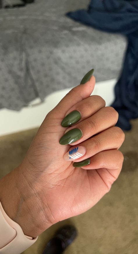 Nail Designs Anime Simple, Nail Ideas Anime Simple, Anime Nail Inspo Simple, Aot Anime Acrylic Nails, Avatar Nail Ideas, Anime Inspired Nails Naruto, Anime Nails Art Ideas, Cute Nails Anime, Anime Themed Nails Simple