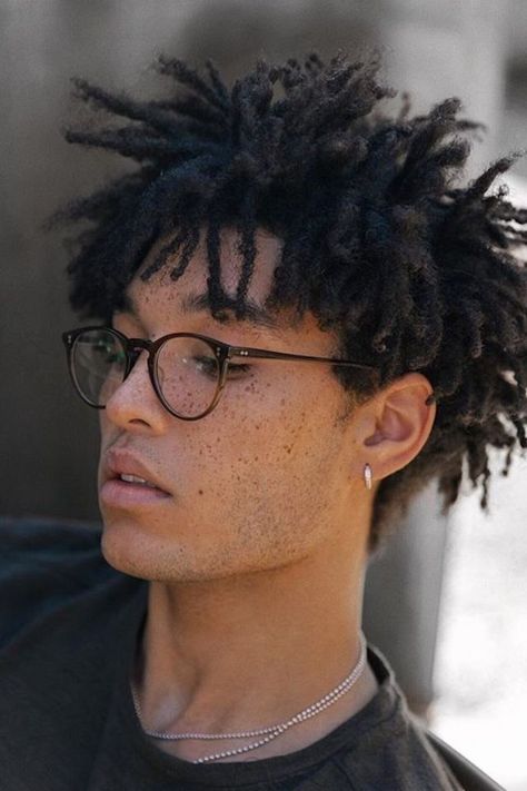 Black Hair Boy, Trendy Glasses, Hair Reference, Interesting Faces, Makeup Hair, Natural Hair Care, Haircuts For Men, Pretty Face, Mens Hairstyles