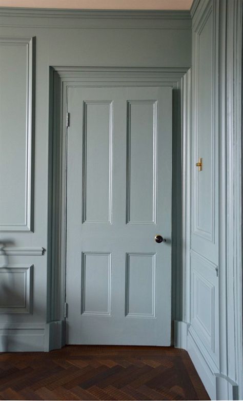 Egads! My husband Won’t Let Me Change The Blue Trim Color! Farrow And Ball Blue Gray, Breakfast Room Green, Blue Gray Paint, Farrow And Ball Paint, Blue Paint Colors, Farrow And Ball, Retro Interior, Painting Trim, Blue Trim