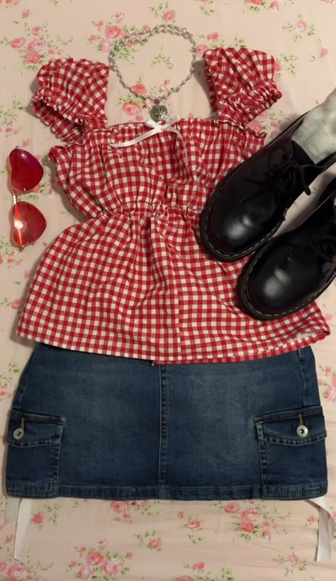 Americana Aesthetic Outfit, Dark Red Style, Strawberry Shortcake Outfits, Americana Outfits, Vintage Americana Aesthetic, Strawberry Outfit, 4th Of July Outfit, 4th Of July Outfits, Americana Fashion