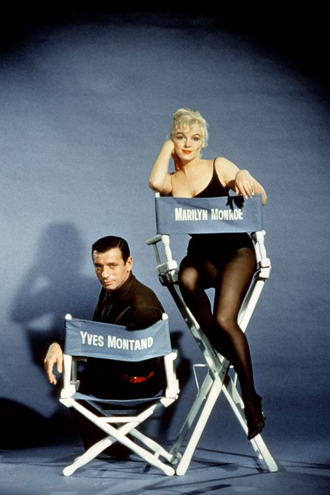 Marilyn Monroe NOVEMBER 1960 – Pulling a pose with Let's Make Love co-star Yves Montand. Let's Make Love, Young Marilyn Monroe, Norma Jean Marilyn Monroe, Marilyn Monroe Movies, Yves Montand, Lets Make Love, Vogue British, Marilyn Monroe Fashion, Gene Kelly