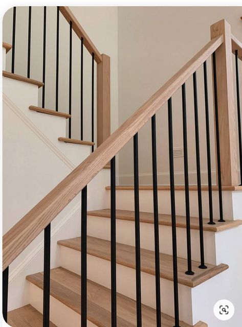 Stairway Bannister Ideas, Long Staircase Design, Modern Boho Staircase, Modern Colonial Stair Railing, Staircase Banister Ideas Railings, Bannister Rail Ideas, Square Stair Railing, Cheap Staircase Ideas, Simple Staircase Railing Design