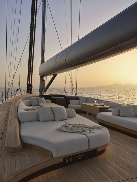 Zemi — Andreas Martin-Löf Arkitekter Baltic Yachts, Yacht Aesthetic, Yacht Life, Luxury Lifestyle Dreams, On A Boat, Yacht Design, Future Lifestyle, Rich Life, Dream Lifestyle