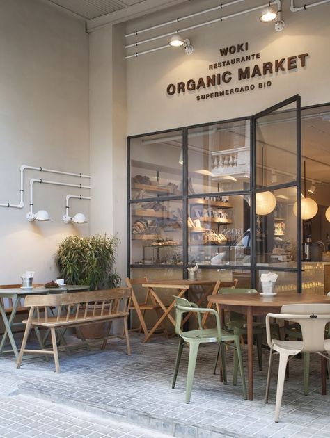 Organic Interior Design, Organic Restaurant, Grocery Store Design, Organic Market, Bar Design Awards, Cafe Concept, Supermarket Design, Cafe Shop Design, Coffee Shops Interior