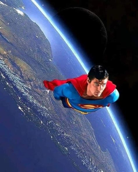 Superman Super Site on Twitter: "Epic shot of Christopher Reeve, the Superman of my generation. 💙💛❤️… " Superman Christopher Reeve, Superman Live Wallpaper, Superman Vs Batman, Superman Photos, Christopher Reeve Superman, Superman Film, Superman Pictures, Superman Gifts, Superman Artwork