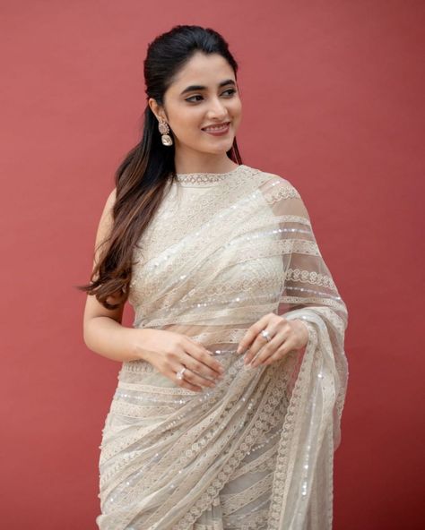 White Sequin Saree, Net Saree Blouse Designs, Net Saree Blouse, Priyanka Mohan, Sarees For Girls, Saree Wearing Styles, Simple Saree Designs, Saree Bollywood, Fashionable Saree Blouse Designs