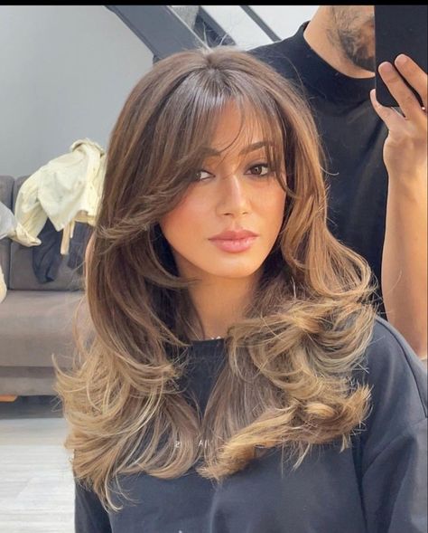 Haircut Selfie, Photo Hijab, Rambut Brunette, Cute Hairstyle, Hairstyles For Layered Hair, Hijab Girl, Haircuts For Medium Hair, Long Hair With Bangs, Haircuts For Long Hair