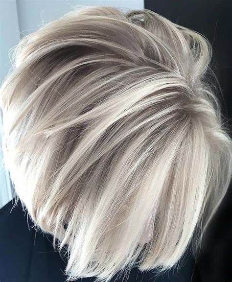 Platinový Blond, Blonde With Red Highlights, Ice Blonde Hair, Κούρεμα Bob, Balayage Blond, Hair Highlights And Lowlights, Blond Balayage, Ice Blonde, Brunette Balayage