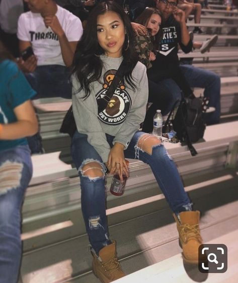 Baddie Outfits For School, Timberland Outfits, Teenage Outfits, Trendy Outfits For Teens, Neue Outfits, Tomboy Outfits, Chill Outfits, Trendy Fall Outfits, Bleachers