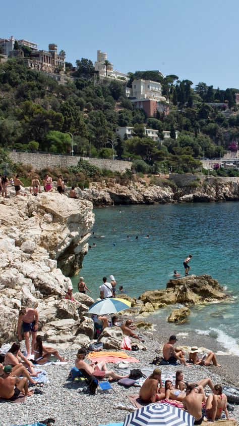 Travel Nice France, Aix En Provence France Aesthetic, Nice France Aesthetic, France Travel Aesthetic, Nice France Photography, French Riviera Aesthetic, Nice France Beach, French Beaches, South Of France Aesthetic