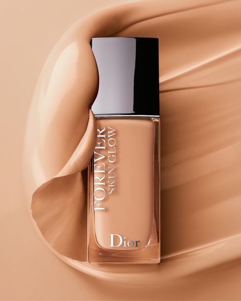 Dior Forever Skin Glow, Dior Foundation, Dior Forever, Glow Foundation, Dior Makeup, Skin Glow, Summer Glow, Liquid Foundation, Try It