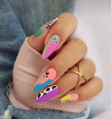 Multicolor Nails Spring 2024: Ideas for Short, Pastel, Acrylic, and More Multicolor Nails, Nail Shapes Square, 2024 Ideas, Short Square Nails, Modern Nails, Coffin Nails Long, Nails Spring, Classy Nails, Bling Nails