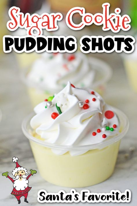 Sugar Cookie Jello Shots, Cookie Pudding, Jello Pudding Shots, Christmas Jello Shots, Christmas Drinks Recipes, Cookie Shots, Christmas Sugar Cookie, Christmas Shots, Dessert Shots