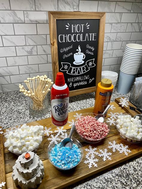 Simple Beautiful Christmas Decor, Frozen Themed Hot Chocolate Bar, Winter Finger Food Ideas, Hot Coco Baby Shower Bar, Gingerbread Girl Baby Shower Theme, Winter Wonderland Finger Foods, Gender Reveal Theme Winter, Gender Reveal Hot Chocolate Bar, Hot Chocolate Bar Gender Reveal