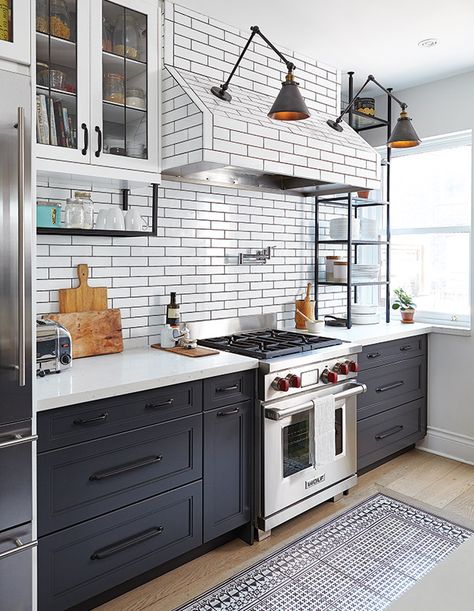 A classic bistro kitchen gets a hit of personality with patterned tile underfoot for a rug-like effect. Restaurant Style Kitchen, French Industrial Decor, French Bistro Kitchen, Indian Kitchen Design Ideas, Indian Kitchen Design, Top Kitchen Designs, Bistro Kitchen, Condo Kitchen, Kitchen Hoods