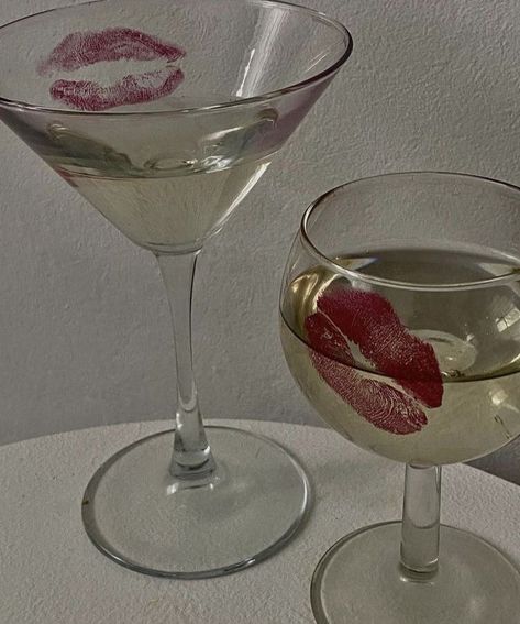 City Glam Aesthetic, Martini Aesthetic Vintage, Ego Core, Maggie Aesthetic, Dirty Martini Aesthetic, Liquor Aesthetic, Party Branding, Martini Aesthetic, Aries Aesthetic