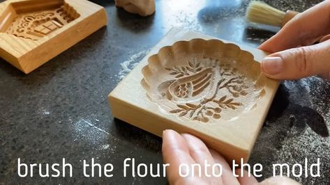 How To Use Clay Cookie Molds, Shortbread Cookie Mold Recipe, How To Use Wooden Cookie Molds, Gingerbread Mold Recipe, Wooden Mold Cookie Recipe, Wooden Cookie Mold Recipes, Cookie Mold Recipes, Molded Cookies, Gingerbread Ingredients