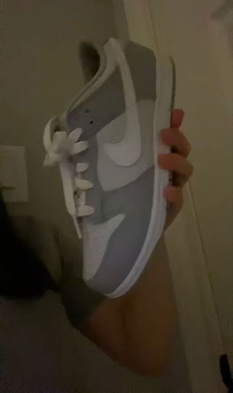 Chte Shoes, Purple Shoe Outfits, Shoe Game Women, Shoes Aesthetic Pictures, Baddie Shoes Sneakers, Shoes That Go With Everything, Shoes Baddie, Bday Shoes, Grey Dunks