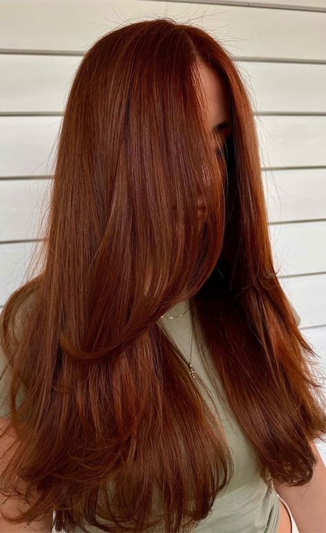 Wedding hairstyles ,find 1000s wedding hair inspiration Cowboy Copper Hair, Balayage Dark, Auburn Red Hair, Copper Brown Hair, Copper Hair Dark, Cowboy Copper, Auburn Balayage, Copper Balayage, Red Hair Inspo