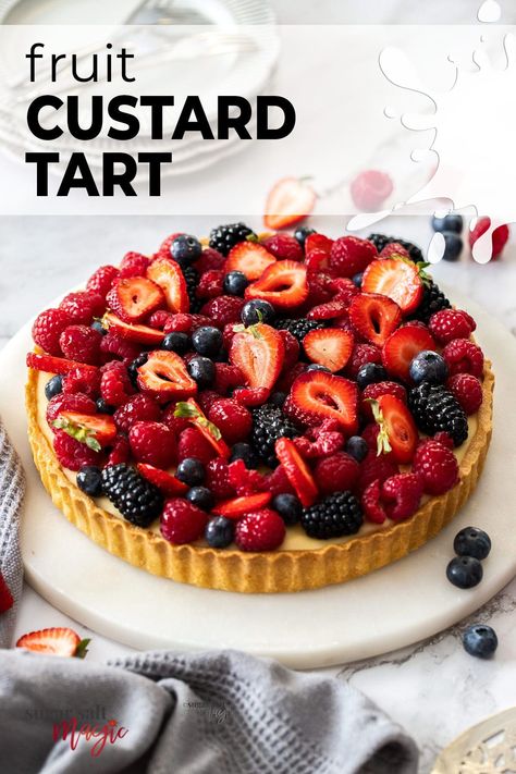 Fruit Flan Recipe, Fruit Custard Tart, Fruit Tart Recipe Easy, Custard Tart Recipe, Easy Fruit Tart, Custard Tarts Recipe, Fruit Tart Cake, Summer Fruit Desserts, Easy Tart Recipes