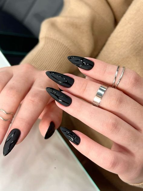 Hello Nails, Matte Nails Design, Simple Gel Nails, Almond Acrylic Nails, Nails Only, Oval Nails, Hot Nails, Girls Nails, Matte Nails