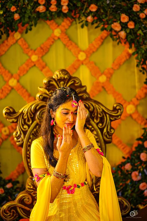 I am here posing for my haldi ceremony Haldi Ceremony Shoot, Bride Haldi Posses, Haldi Ceremony Stills, Haldi Bridal Pose, Girl Wedding Photoshooting, Haldi Photoshoot Ideas For Bride, Haldhi Stills Bride Dress, Haldi Bride Photoshoot, Haldi Poses For Bride's Sister