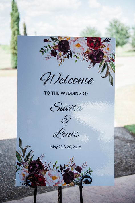 Sign Board For Wedding, Indian Wedding Welcome Board Ideas, Wedding Banner Ideas Entrance, Wedding Sign Boards Entrance, Welcoming Board Ideas, Wedding Name Board Indian Entrance, Welcome Board For Wedding Entrance, Hall Decoration Ideas For Wedding, Welcome To Wedding Board