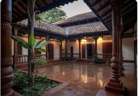 Indian Courtyard, Chettinad House, Kerala Traditional House, Indian House Design, Indian Houses, Courtyard House Plans, Indian Home Design, Interior Design Your Home, Indian Home Interior