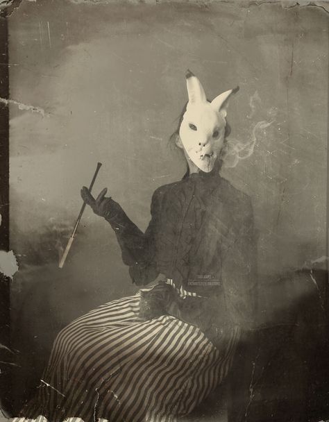 Vintage Halloween Photos Are More Disturbing Than Modern Horror Movies, So We Recreated Some (27 Pics) Vintage Halloween Masks, My Inner Child, Scary Photos, Vintage Halloween Photos, Creepy Vintage, Bunny Mask, Creepy Photos, Creepy Images, Creepy Pictures