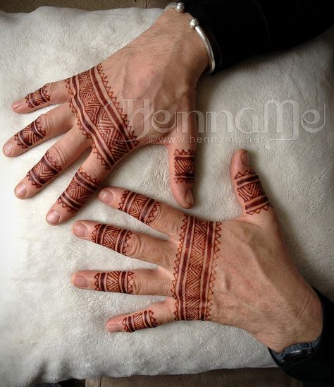 Moroccan inspired henna men's hands | Flickr - Photo Sharing! Groom Mehendi Designs, Henna For Boys, Henna Men, Men Henna Tattoo, Mehndi Designs Finger, Henna Hand Designs, Henna Hands, Moroccan Henna, Freetime Activities