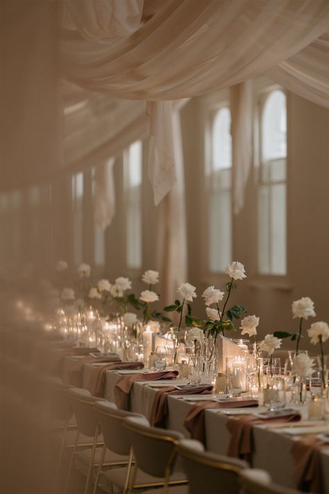 Kate Love Wedding, Round Table With Candles, Small Indoor Wedding, Wedding 2024 Trends, Rehearsal Dinner Tables, Wedding Round Table Decorations, Wedding Round Table Settings, Wedding Round Table, White Rehearsal Dinner