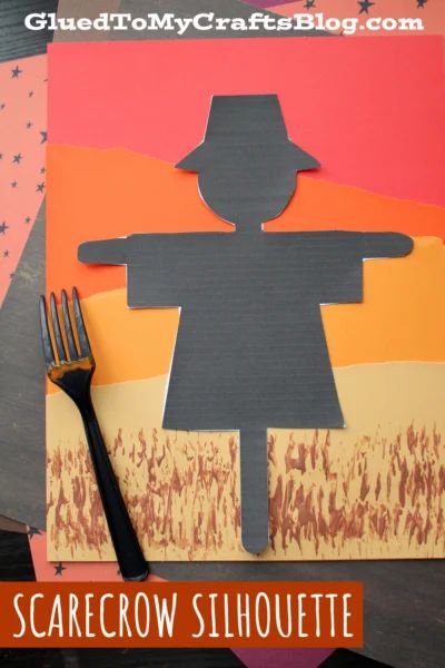 Scarecrows For Preschoolers, Scarecrow Activity Preschool, Scarecrow Dramatic Play Preschool, Scarecrow Theme Preschool Activities, Autumn Silhouette Art, Scarecrow Projects Preschool, Pre K Scarecrow Craft, Scarecrow Preschool Art, Scarecrow Art For Preschool